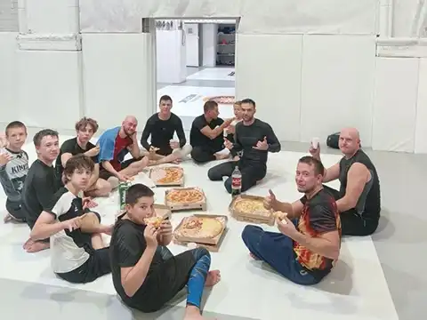 Тренируемся, живем, соревнуемся